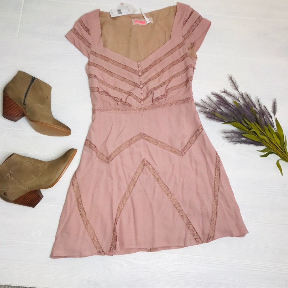 NEW! Free People Elle Lace Milkmaid Dress in Blush Pink